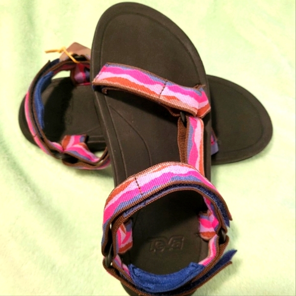 Teva Sandals - Picture 1 of 3